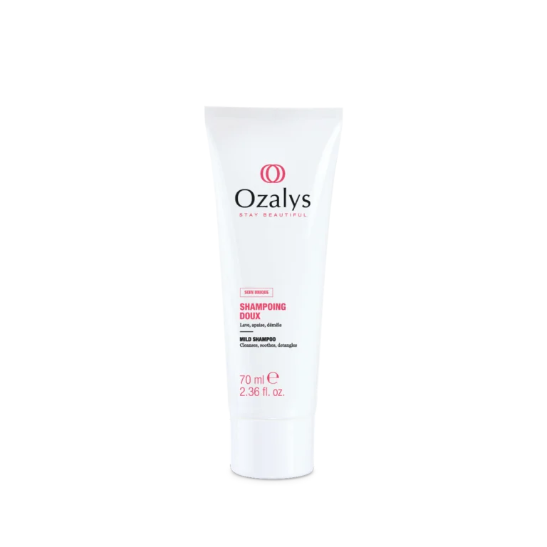 <div class="product-title-main">SOIN UNIQUE</div> <div class="product-title-sub">SHAMPOING DOUX</div> <div class="product-title-volume">70 mL</div>